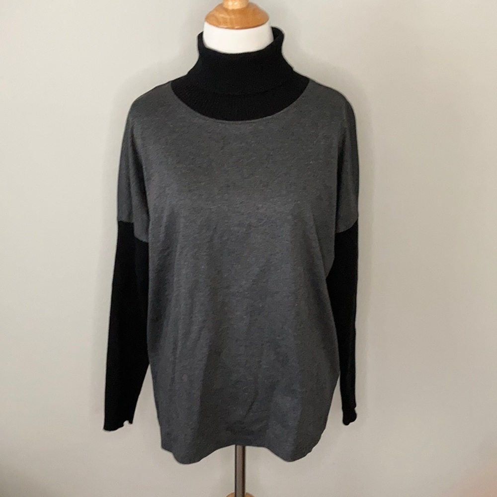 NWOT LaFayette 148 Black Grey Turtleneck Petite